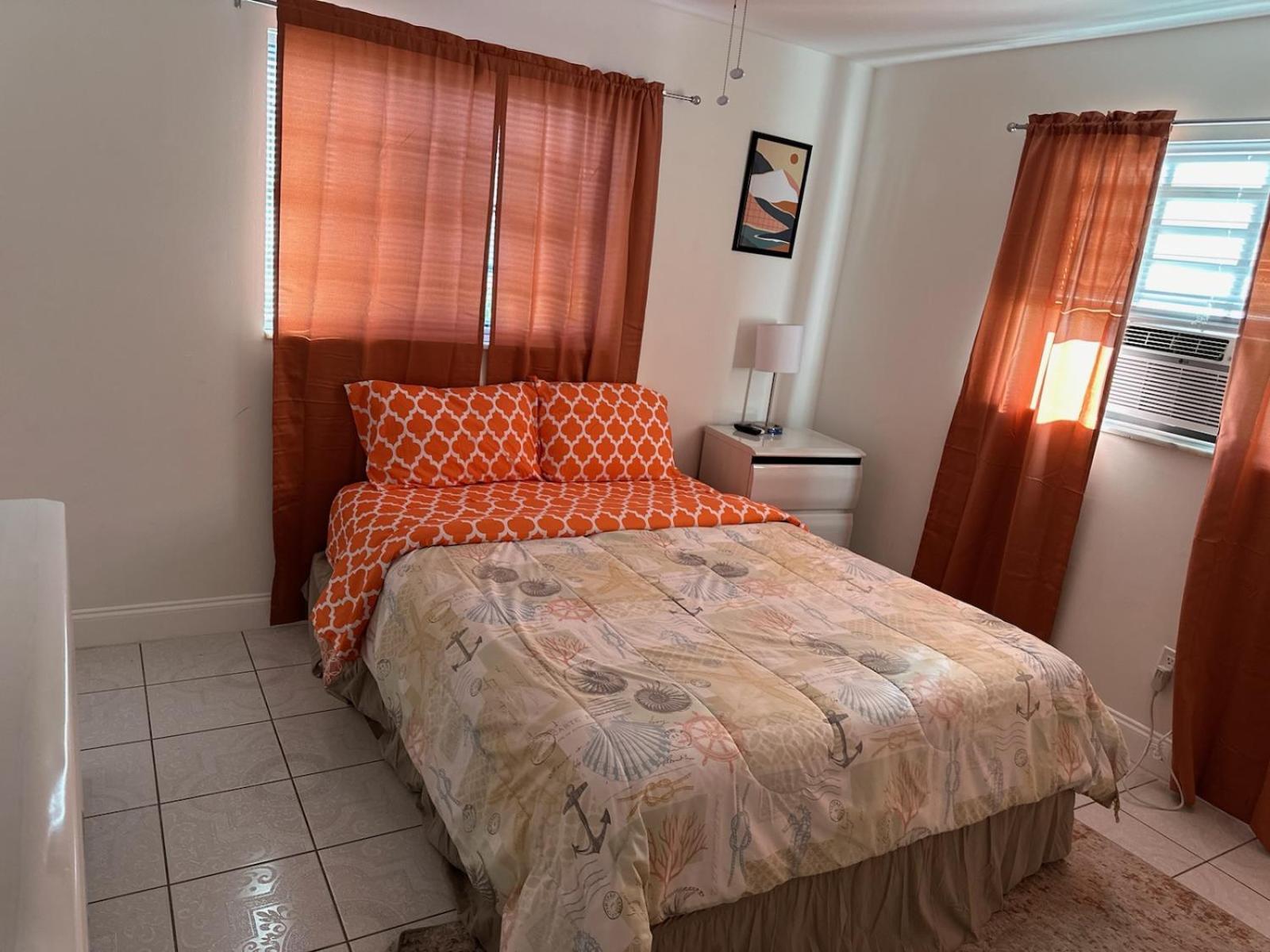 Whole House+Renovated+Pool+Lanai+Bbq+Close To All West Palm Beach Ngoại thất bức ảnh