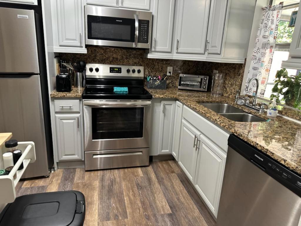 Whole House+Renovated+Pool+Lanai+Bbq+Close To All West Palm Beach Ngoại thất bức ảnh